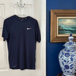 Men’s Nike Swim Dri-Fit UPF 40+ Blue Polyester Short Sleeve Shirt Size Medium